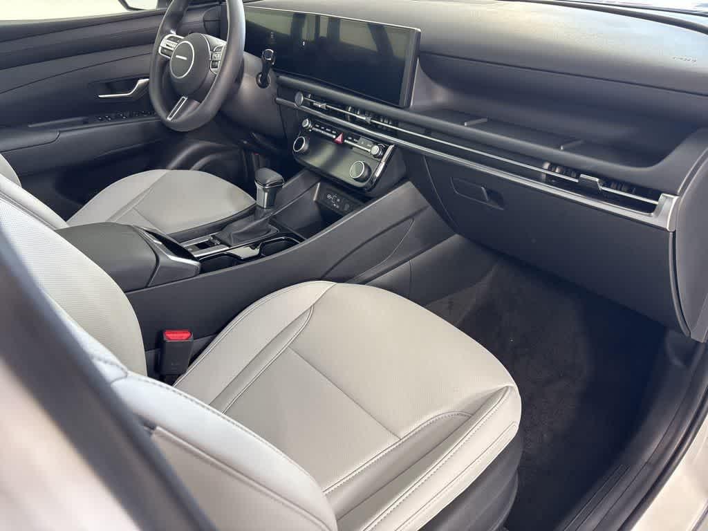 Thumbnail: 2026 Hyundai Santa Cruz - 13