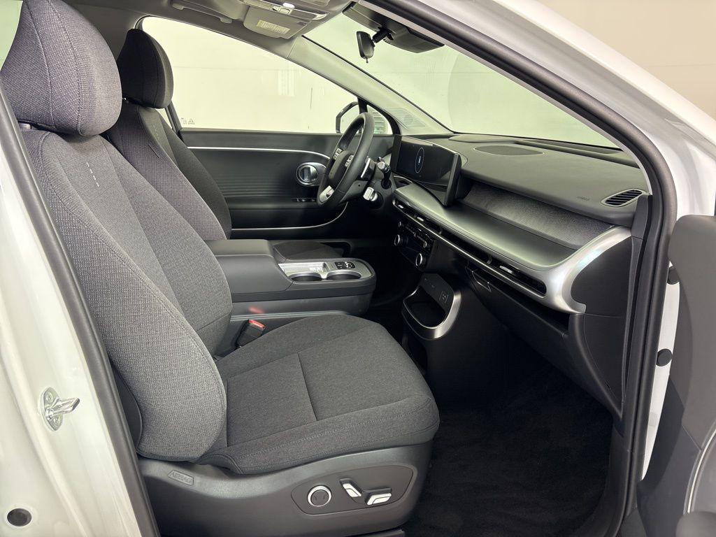 Thumbnail: 2026 Hyundai Ioniq - 13