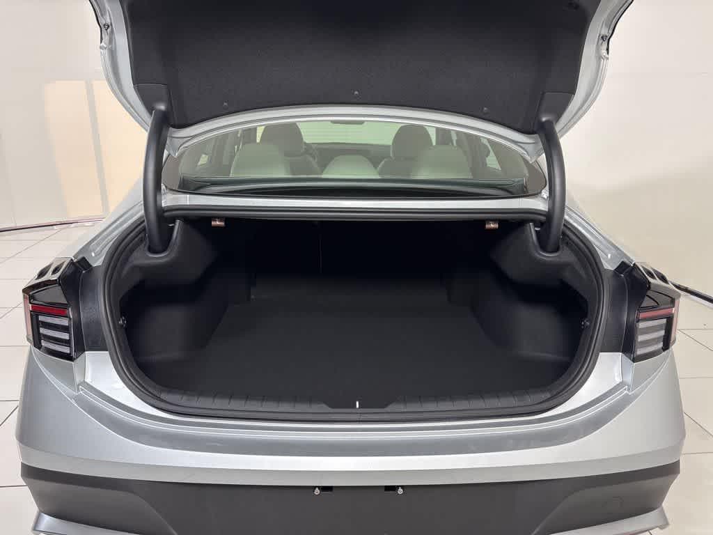 Thumbnail: 2025 Hyundai Sonata - 22