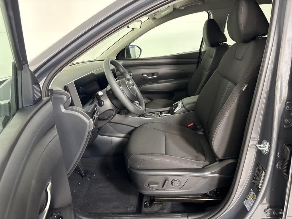 Thumbnail: 2026 Hyundai Tucson - 14