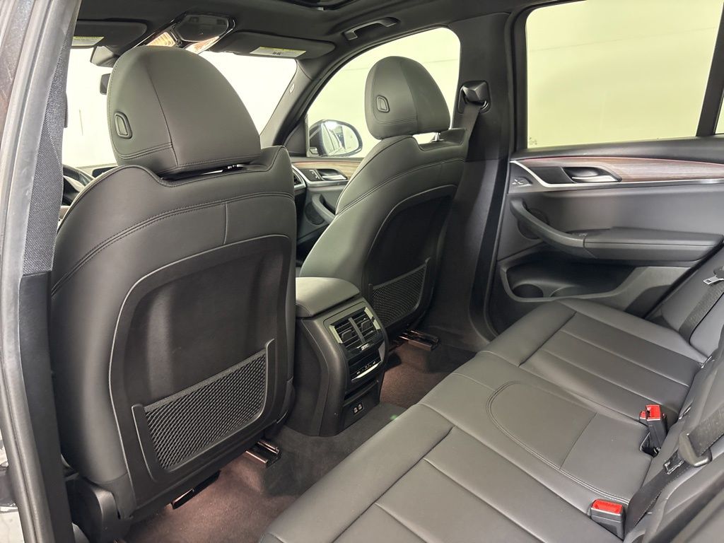 Thumbnail: 2021 BMW X3 - 20