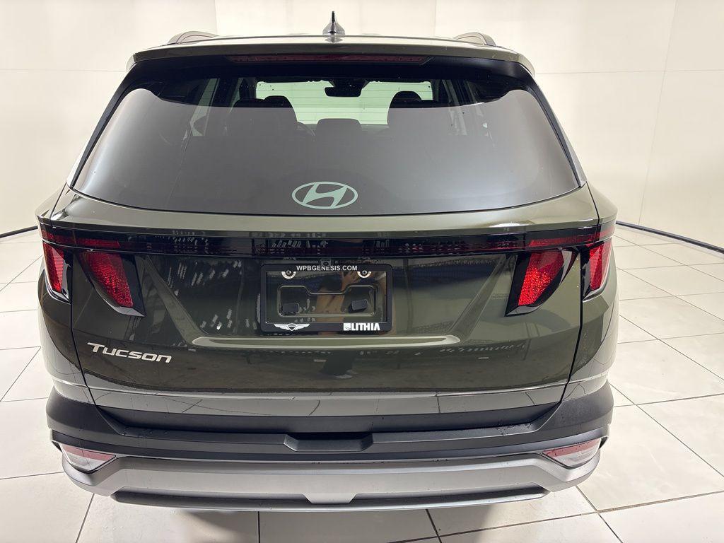 Thumbnail: 2026 Hyundai Tucson - 4