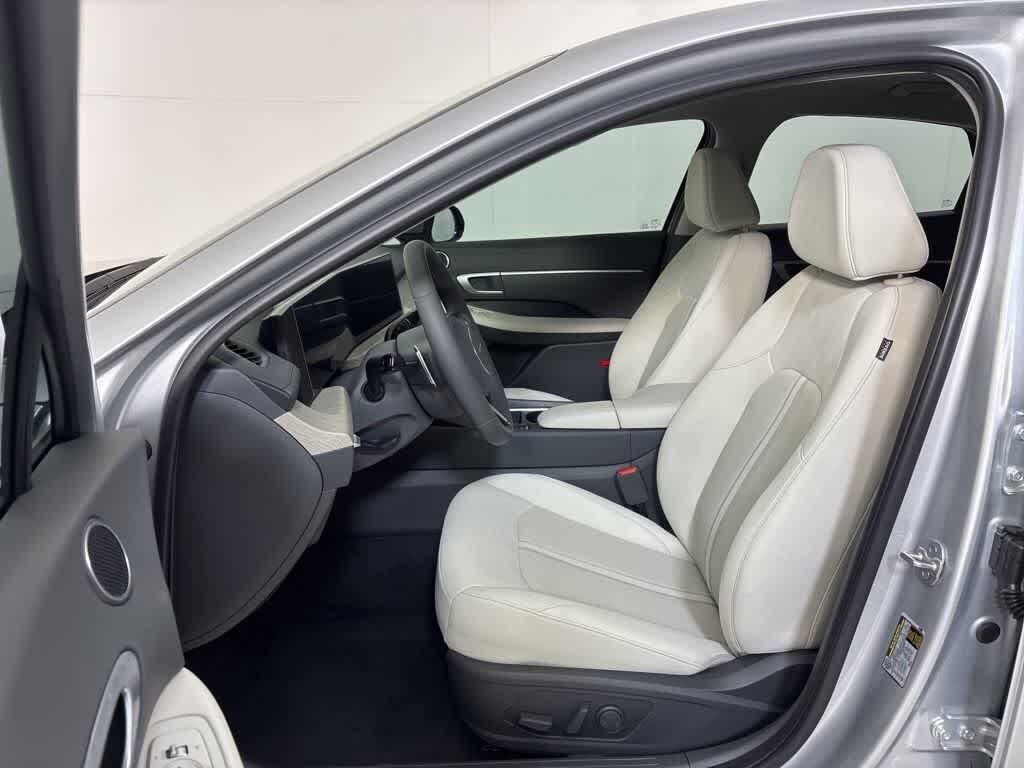 Thumbnail: 2025 Hyundai Sonata - 14