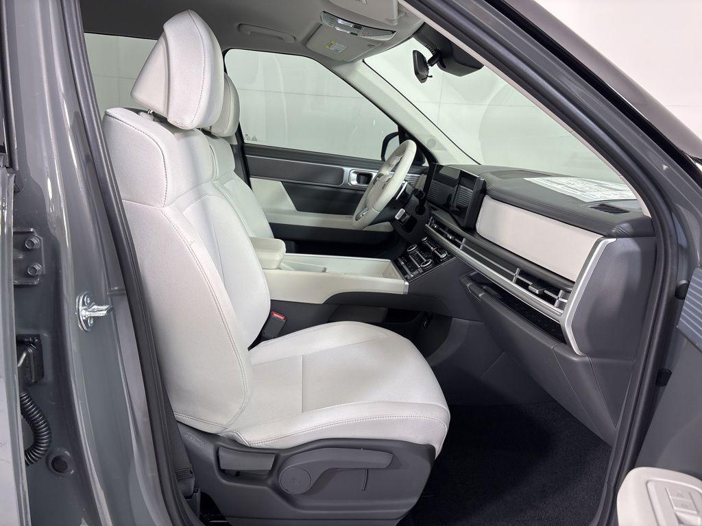 Thumbnail: 2026 Hyundai Santa Fe - 12