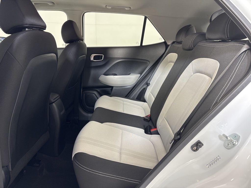 Thumbnail: 2023 Hyundai Venue - 18