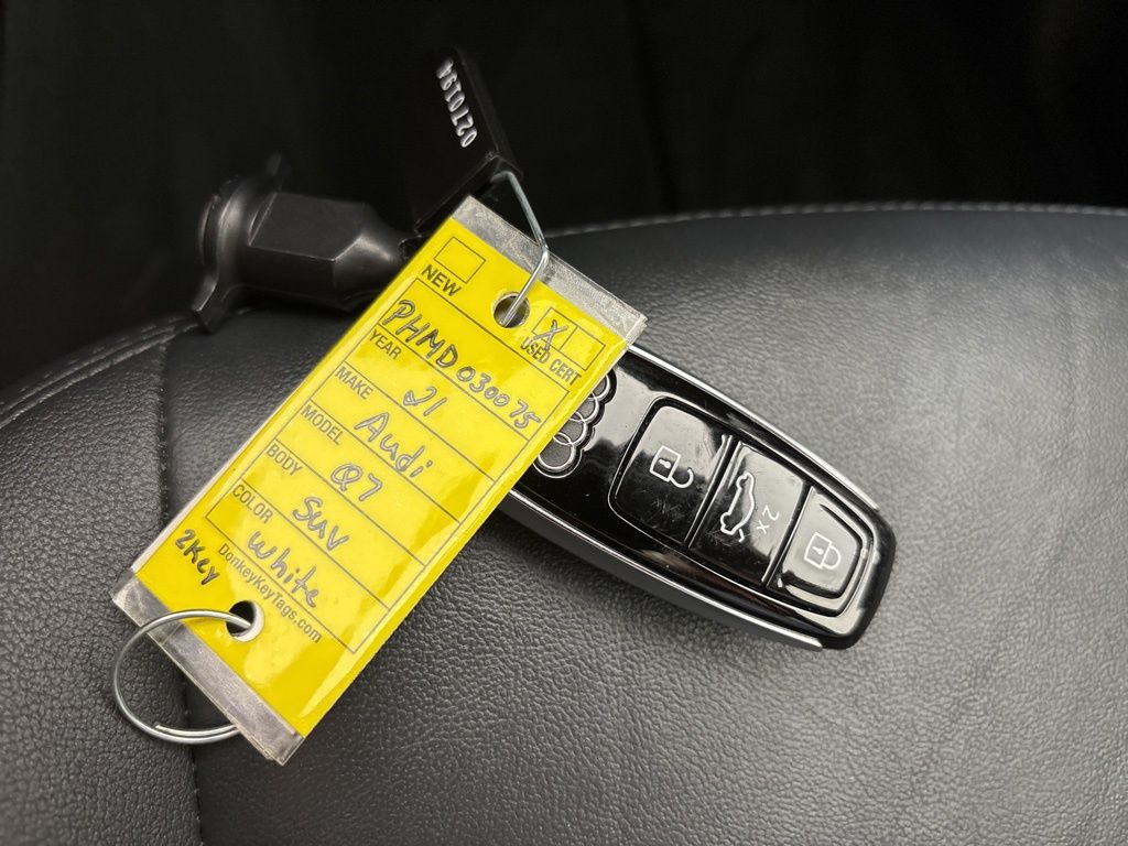 Thumbnail: 2021 Audi Q7 - 30