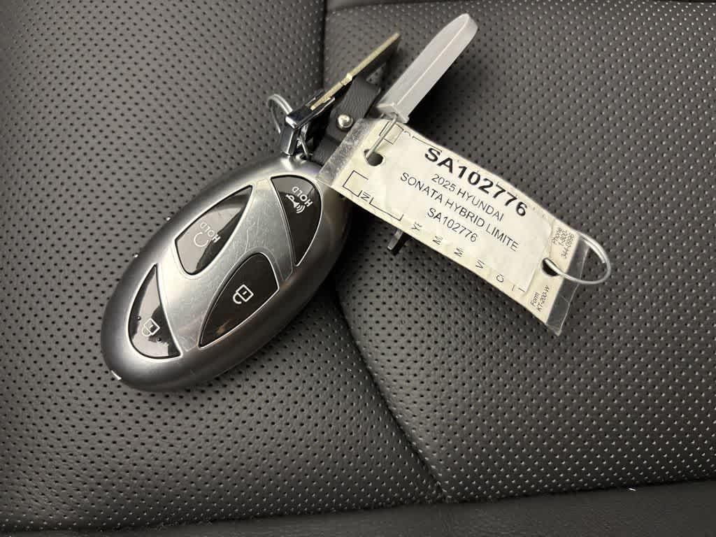 Thumbnail: 2025 Hyundai Sonata - 29