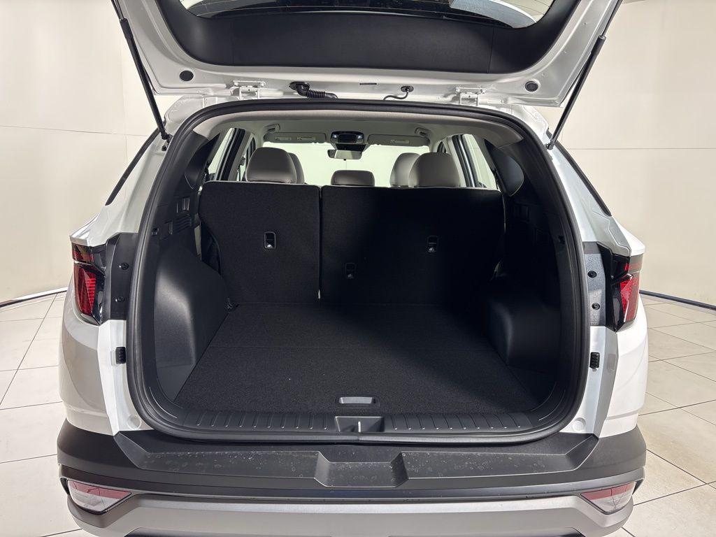 Thumbnail: 2026 Hyundai Tucson - 23