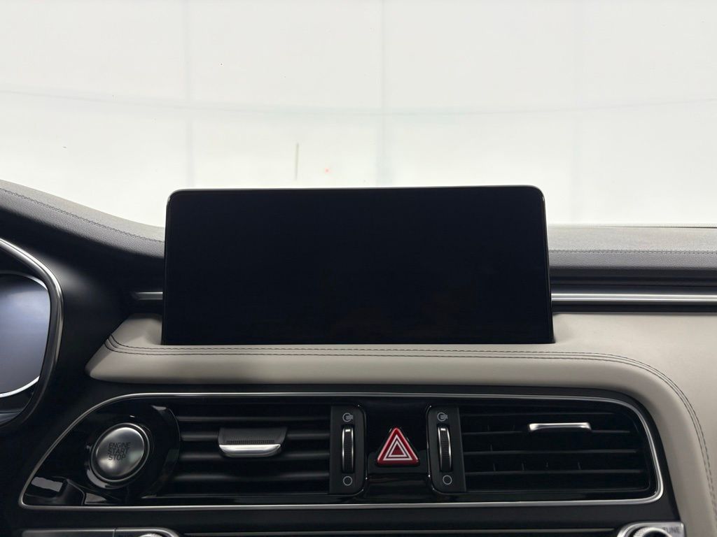 Thumbnail: 2023 Genesis G70 - 24