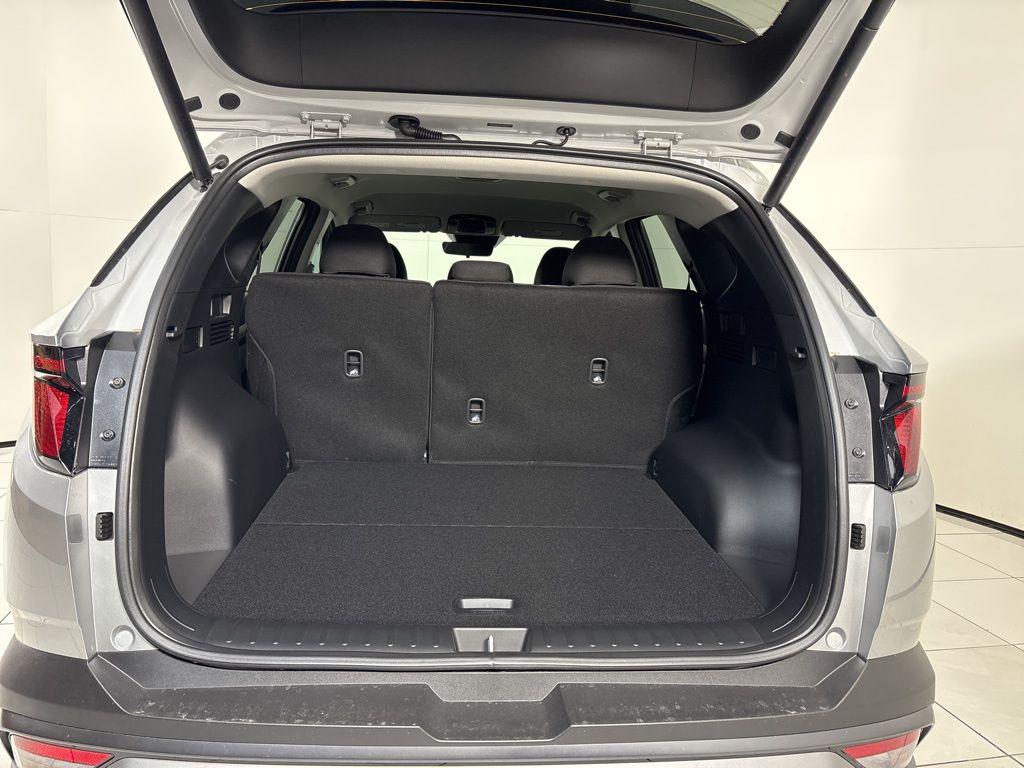 Thumbnail: 2026 Hyundai Tucson - 23