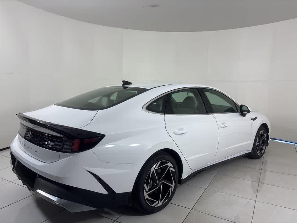 Thumbnail: 2026 Hyundai Sonata - 6