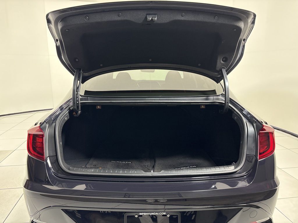 Thumbnail: 2023 Hyundai Sonata - 22