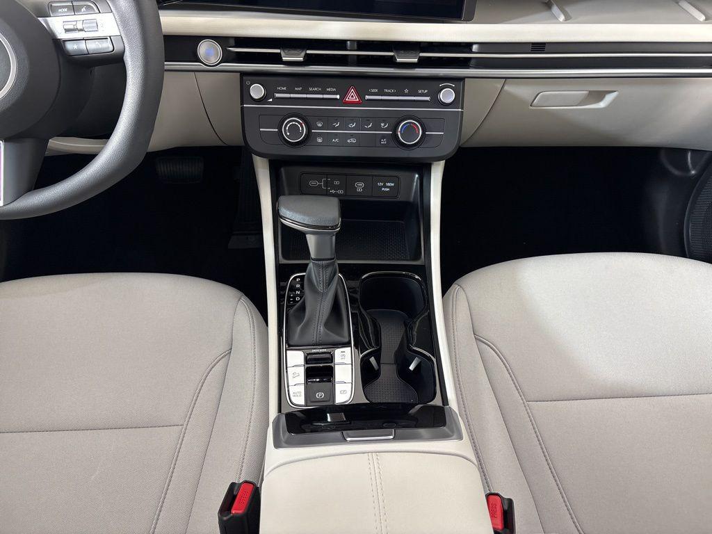 Thumbnail: 2026 Hyundai Tucson - 22