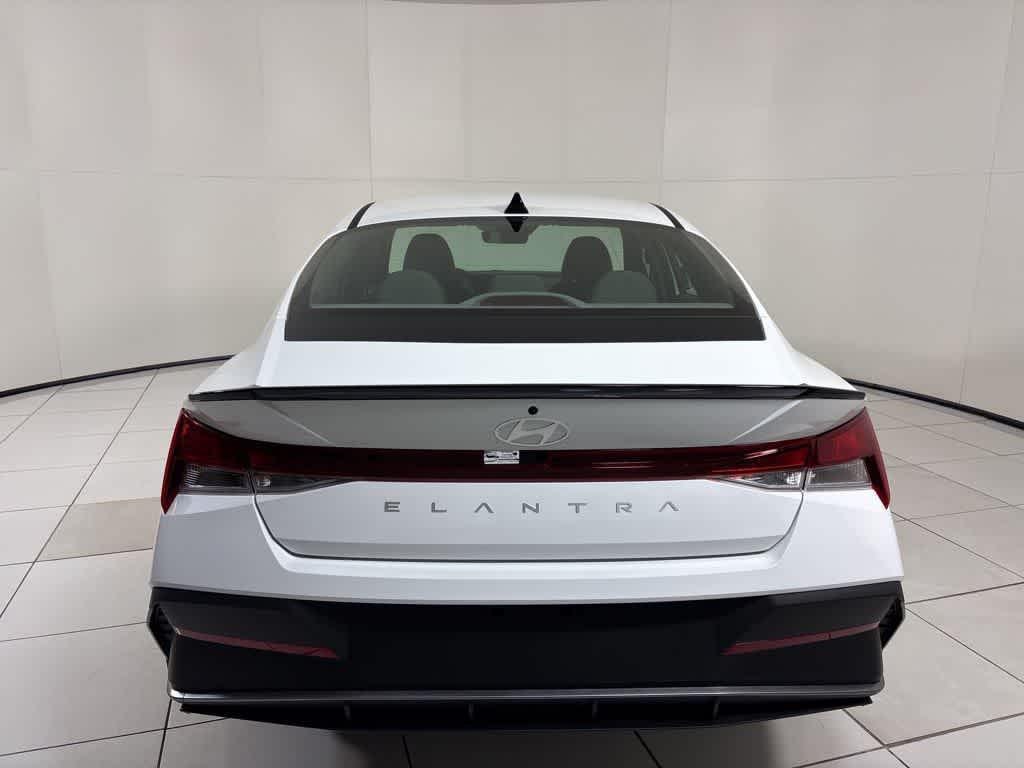 Thumbnail: 2026 Hyundai Elantra - 5