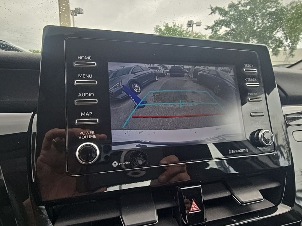 Thumbnail: 2022 Toyota Camry - 19