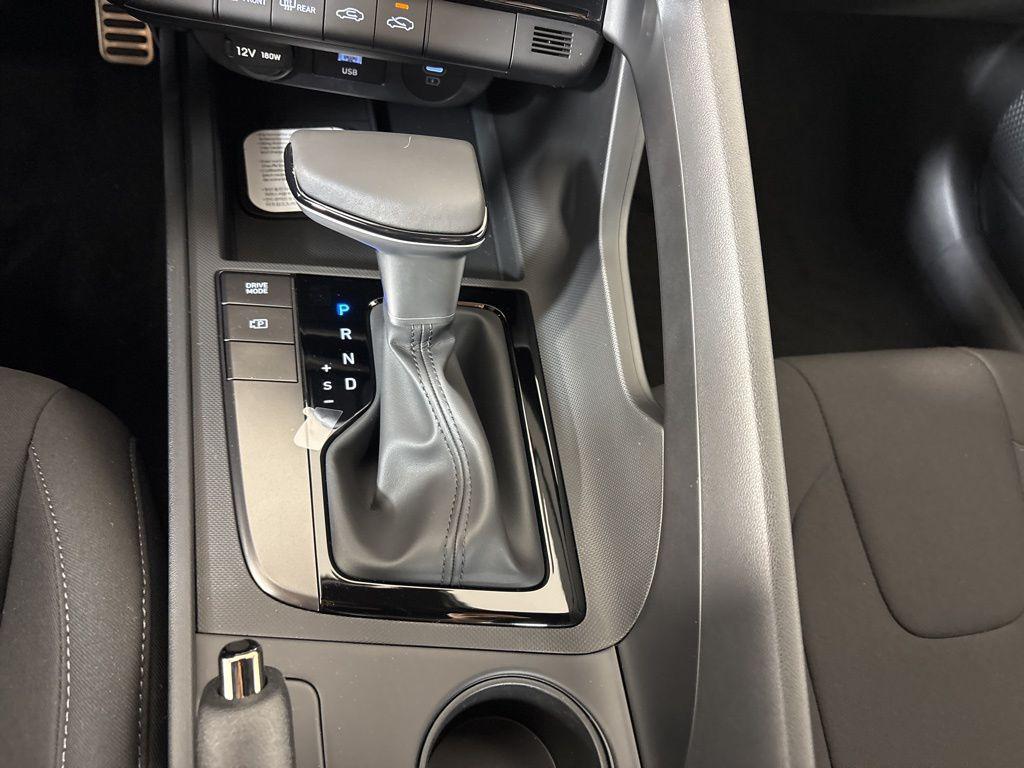 Thumbnail: 2026 Hyundai Elantra - 28