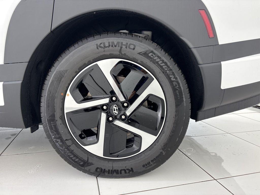 Thumbnail: 2026 Hyundai Ioniq - 9