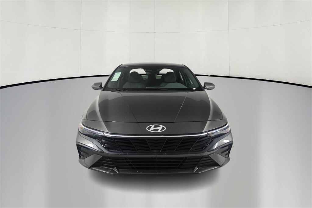Thumbnail: 2025 Hyundai Elantra - 2