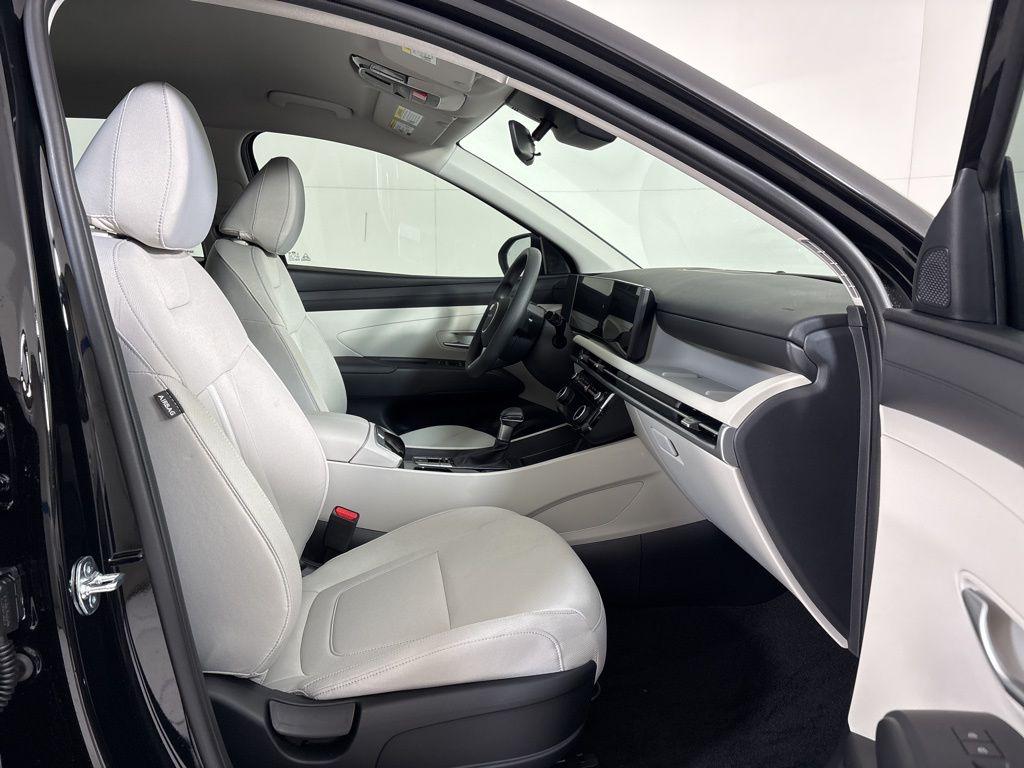 Thumbnail: 2026 Hyundai Tucson - 12