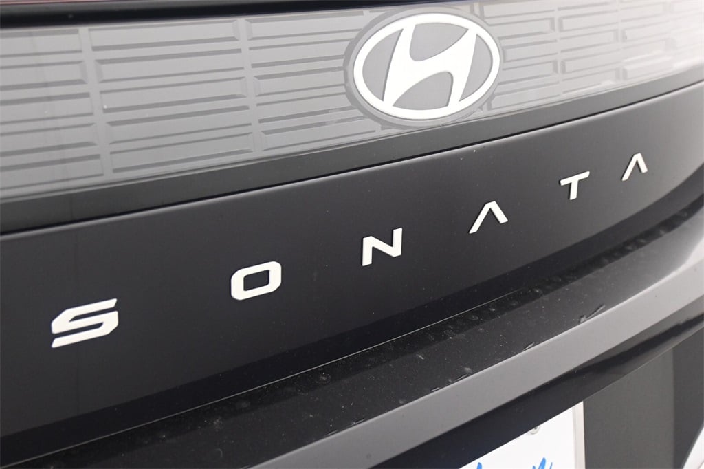 Thumbnail: 2025 Hyundai Sonata - 8