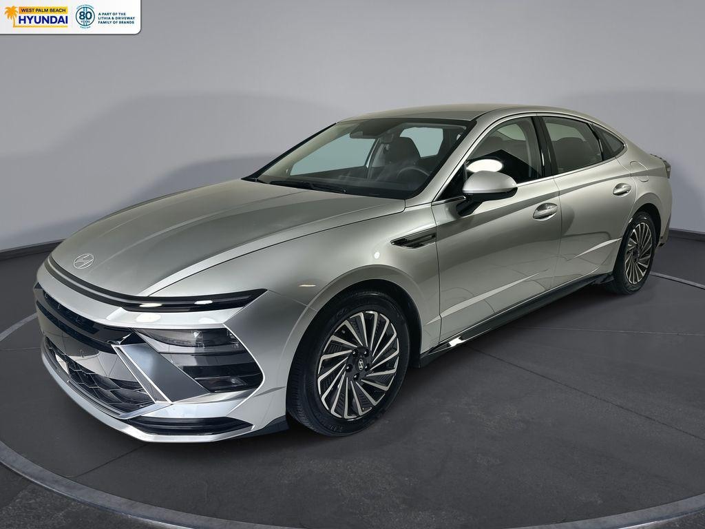 New 2025 Hyundai Sonata Hybrid SEL Sedan