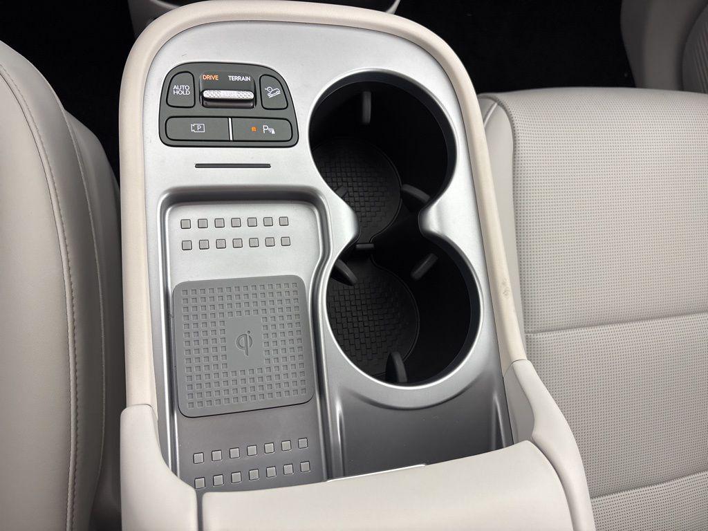 Thumbnail: 2026 Hyundai Ioniq - 24