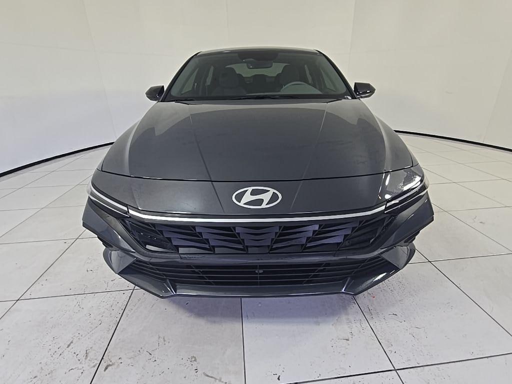 New 2026 Hyundai Elantra SEL Sport Sedan