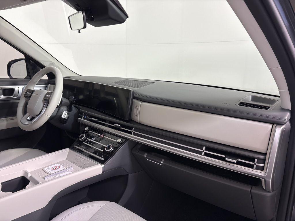 Thumbnail: 2026 Hyundai Santa Fe - 13
