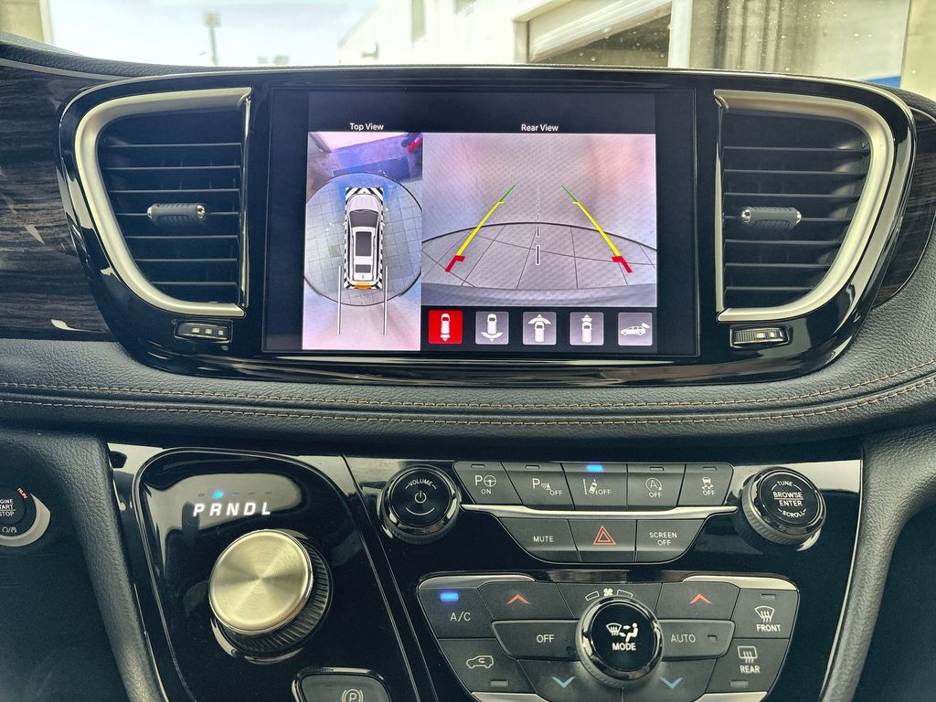 2023 Chrysler Pacifica Pinnacle - Photo 24