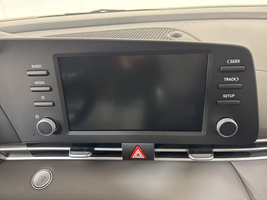 Thumbnail: 2026 Hyundai Elantra - 23