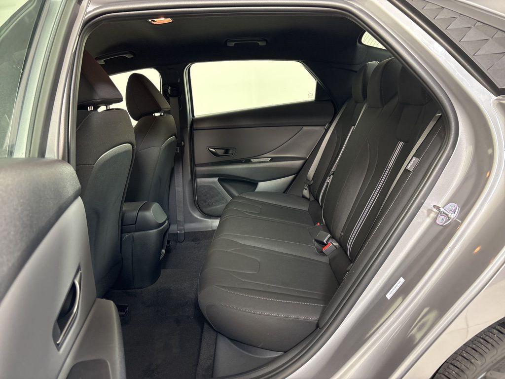 Thumbnail: 2026 Hyundai Elantra - 18