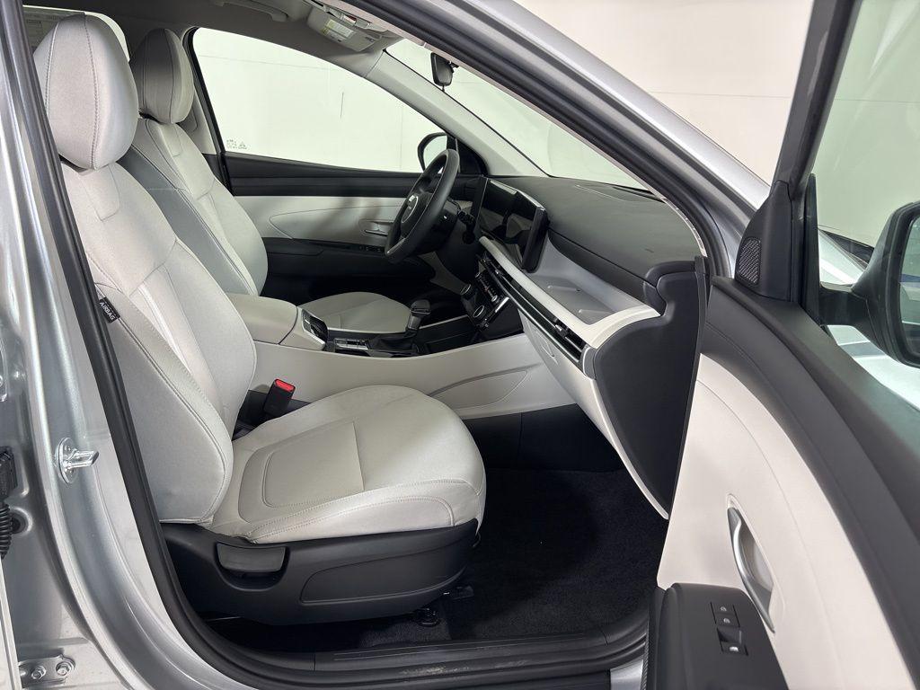 Thumbnail: 2026 Hyundai Tucson - 12