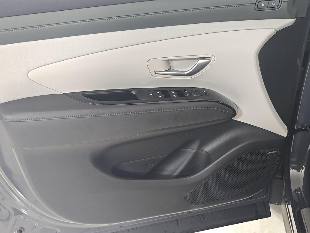 2026 Hyundai Tucson Limited - Photo 13