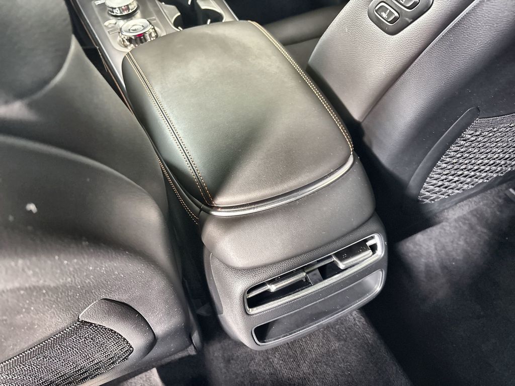 2026 GENESIS GV70 Sport Advanced - Photo 23