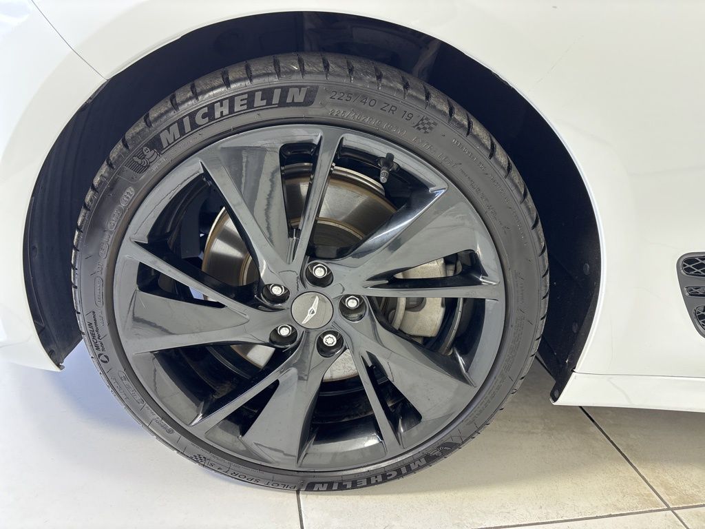 Thumbnail: 2023 Genesis G70 - 9