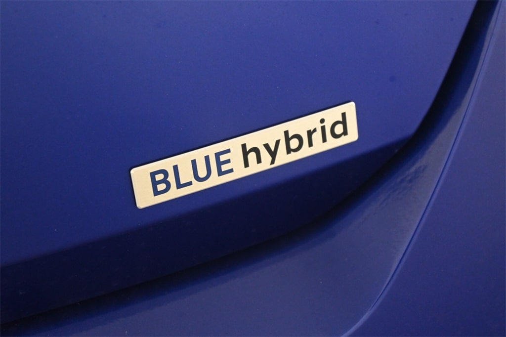 Thumbnail: 2025 Hyundai Elantra - 8