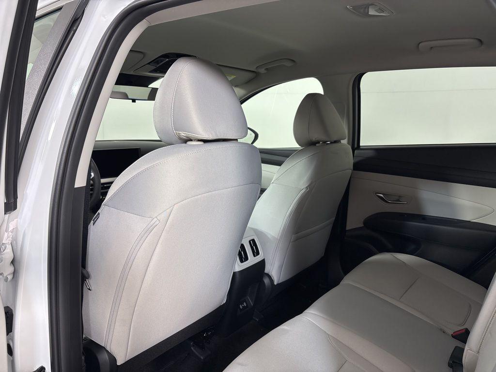 Thumbnail: 2026 Hyundai Tucson - 14