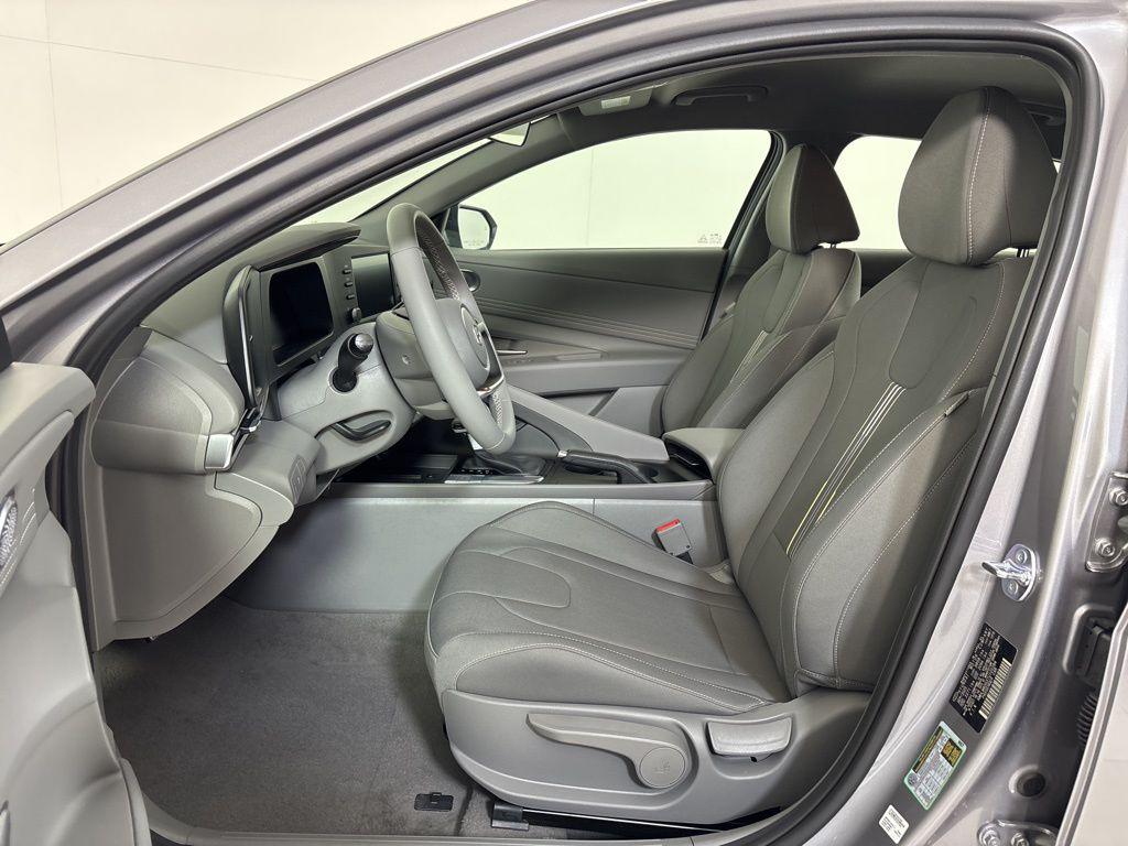 Thumbnail: 2026 Hyundai Elantra - 14