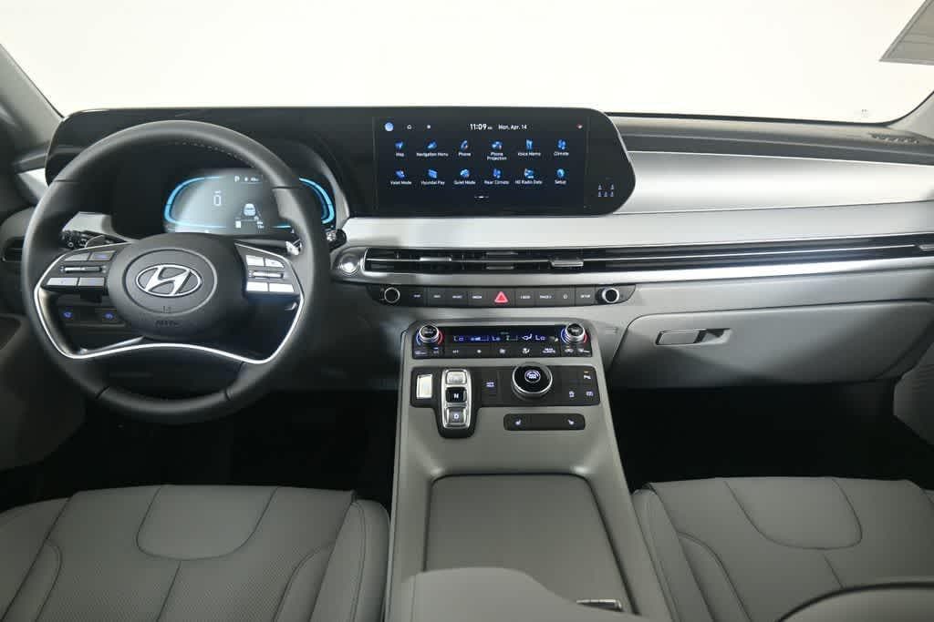 Thumbnail: 2025 Hyundai Palisade - 14