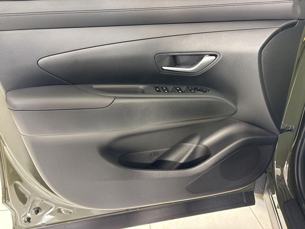 Thumbnail: 2026 Hyundai Tucson - 16