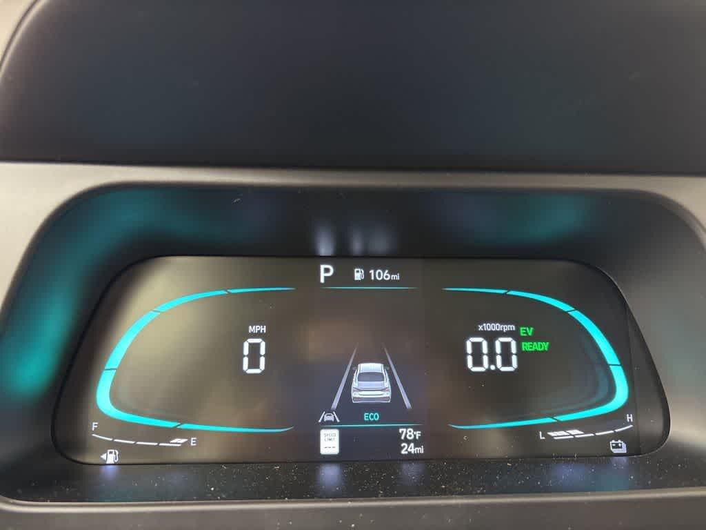 Thumbnail: 2025 Hyundai Elantra - 24