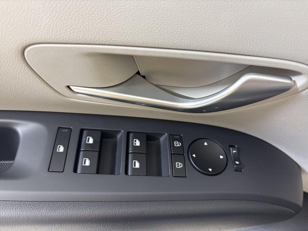 Thumbnail: 2026 Hyundai Tucson - 17