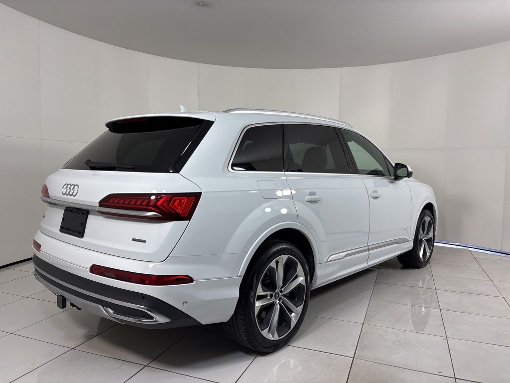 Thumbnail: 2021 Audi Q7 - 5