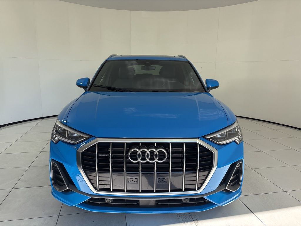 Thumbnail: 2023 Audi Q3 - 8