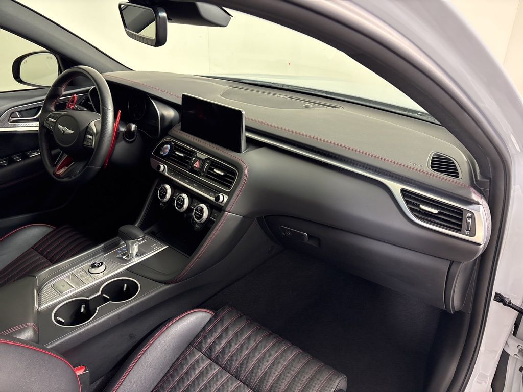 Thumbnail: 2023 Genesis G70 - 13