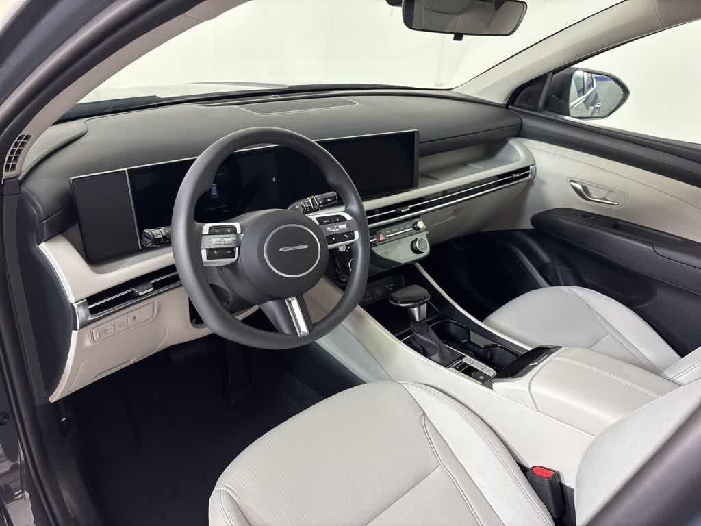 Thumbnail: 2026 Hyundai Tucson - 14