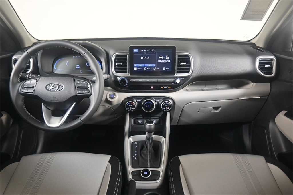 Thumbnail: 2025 Hyundai Venue - 14