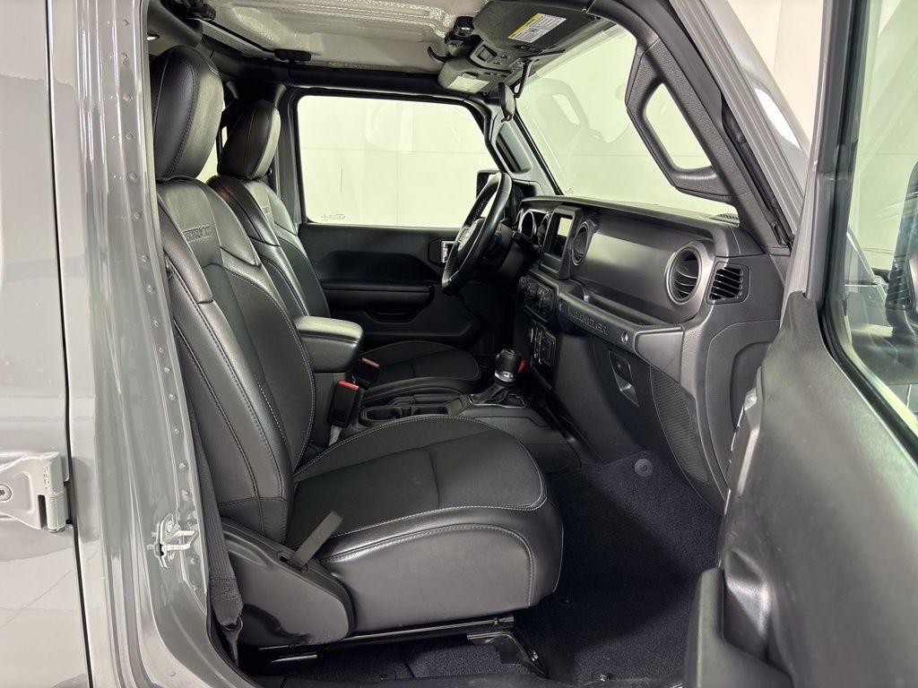 Thumbnail: 2021 Jeep Wrangler - 12