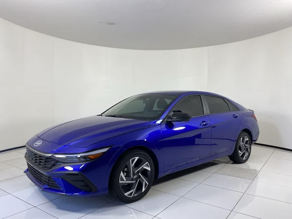 New 2025 Hyundai Elantra Hybrid SEL Sport Sedan