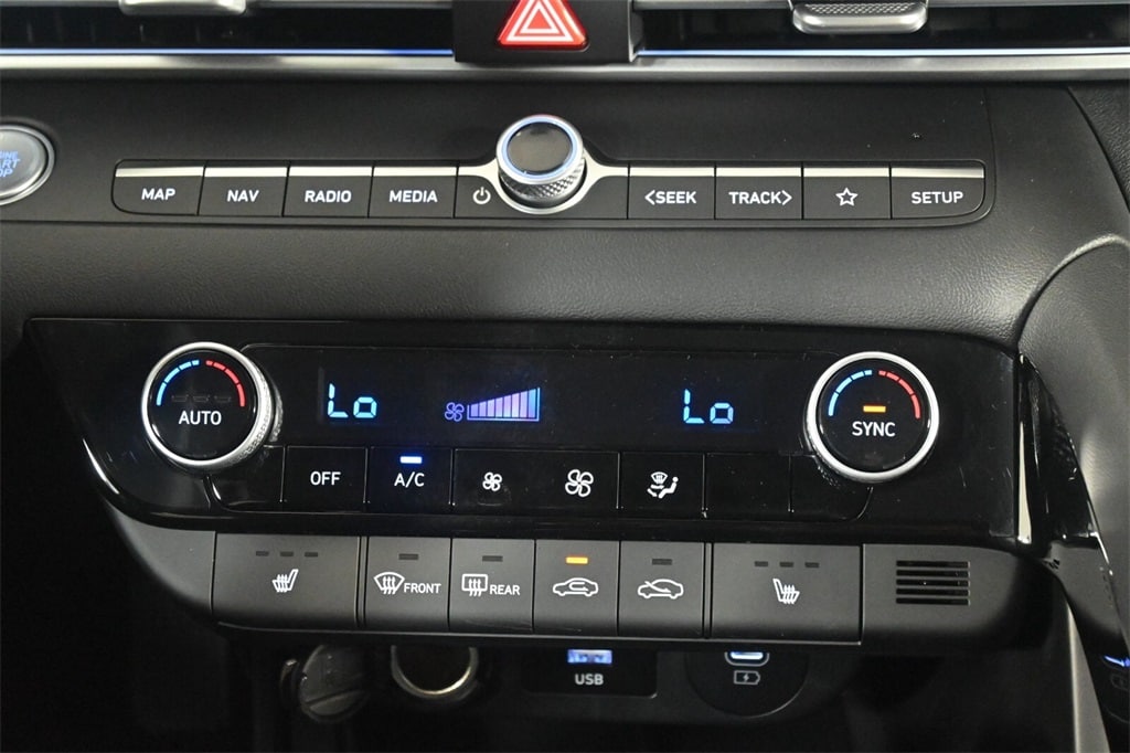 Thumbnail: 2025 Hyundai Elantra - 21